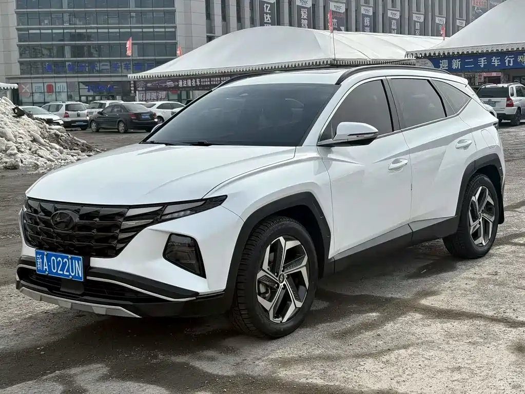 Tucson 2023 Tucson L 1.5T automatic two-wheel drive LUX N Line premium version купить на сайте DeffCars