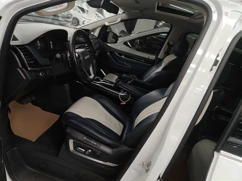 Maxus G20 2021 PLUS 2.0T gasoline automatic smart version купить на сайте DeffCars