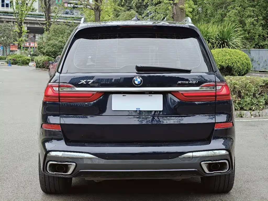 BMW X7 2021 xDrive40i Exclusive M Sports Package купить на сайте DeffCars