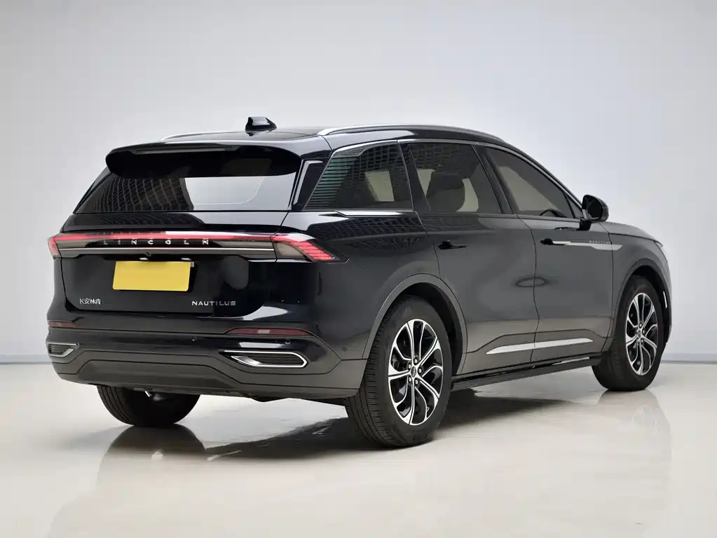 Voyager 2023 2.0T four-wheel drive premium version купить на сайте DeffCars