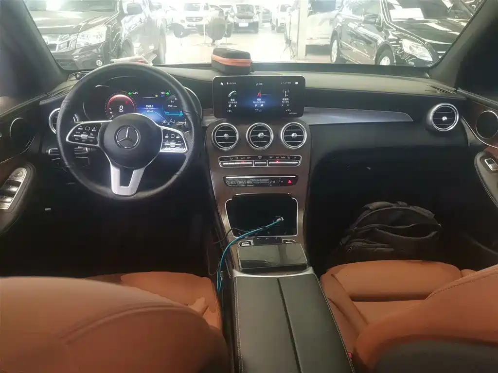 Mercedes-Benz GLC 2020 facelift GLC 300 L 4MATIC dynamic купить на сайте DeffCars