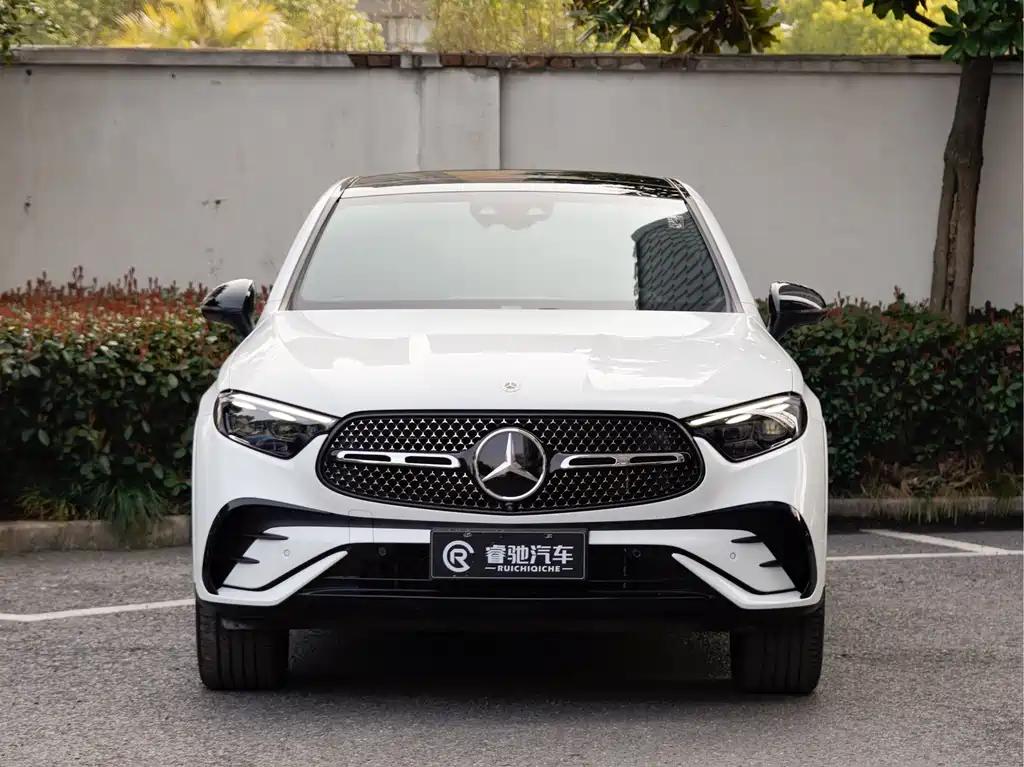 Mercedes-Benz GLC Coupe 2024 GLC 300 4MATIC Coupe SUV купить на сайте DeffCars