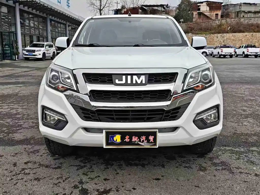 RE-MAX 2022 2.8T classic diesel four-wheel drive comfortable long-axle version JE493ZLQ6E купить на сайте DeffCars