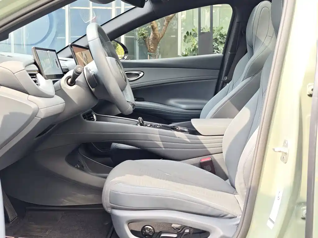 Seal 06GT 2025 Smart Driving Edition 605 Heat Wave Edition купить на сайте DeffCars