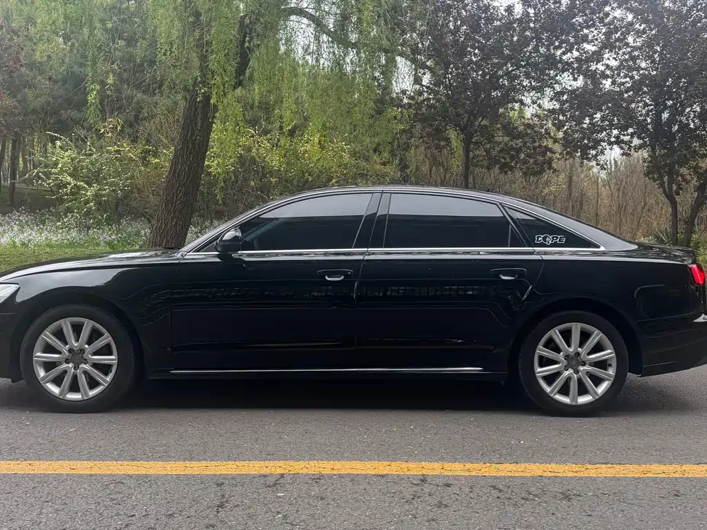 Audi A6L 2018 30th Anniversary Model TFSI Enterprising купить на сайте DeffCars