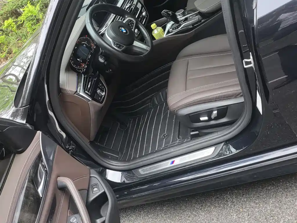BMW 5 Series 2020 525Li M Sports Package купить на сайте DeffCars