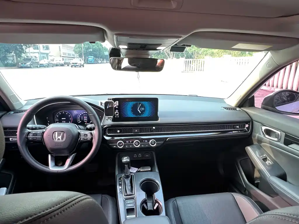 Stylish 2022 240TURBO CVT Deluxe Edition купить на сайте DeffCars