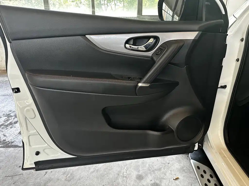 Qashqai 2022 2.0L CVT XV Prem Deluxe Edition купить на сайте DeffCars