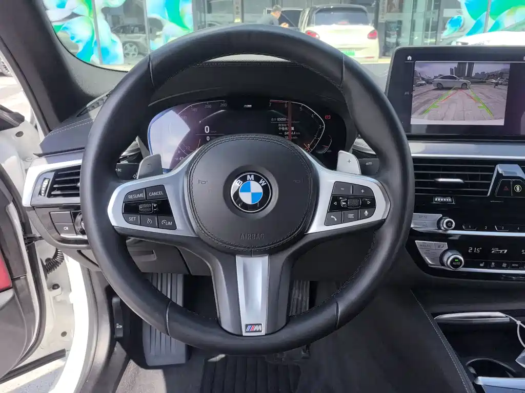 BMW 5 Series 2021 530Li Leading M Sports Package купить на сайте DeffCars