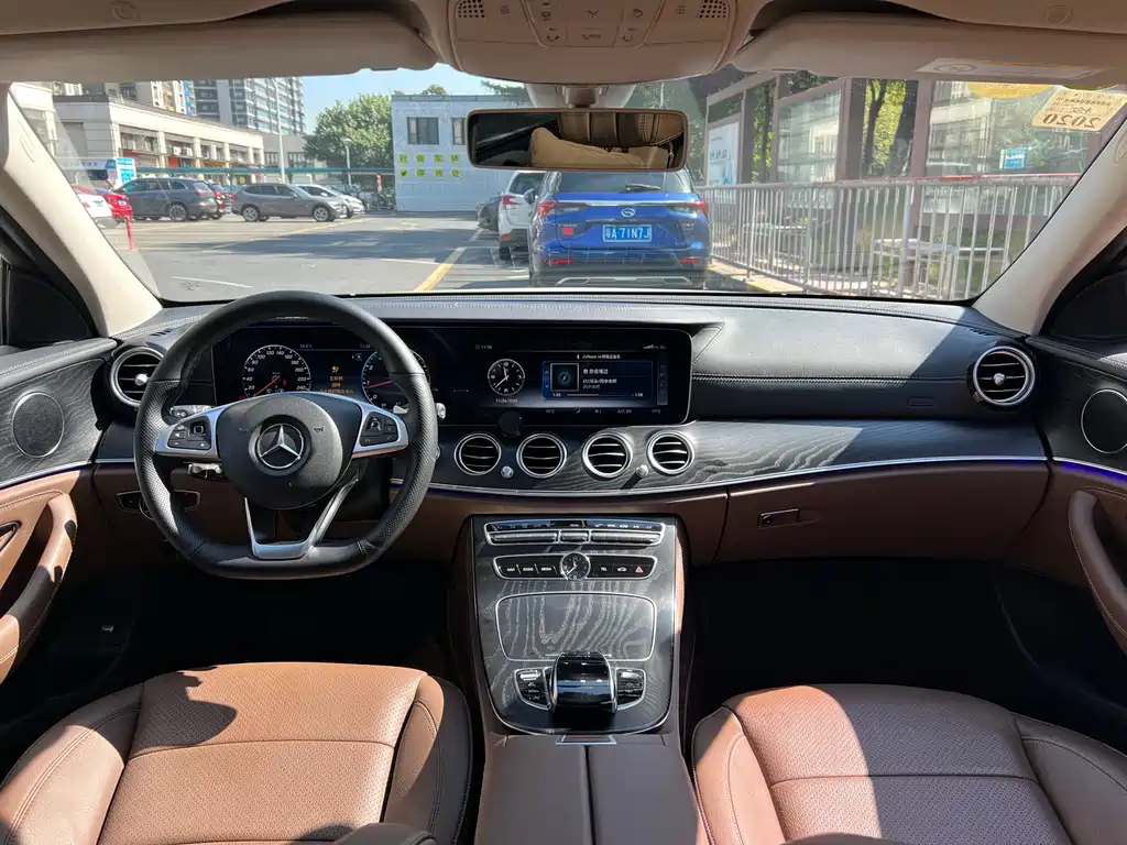 Mercedes-Benz E-Class 2017 E 300 L Sports Luxury купить на сайте DeffCars