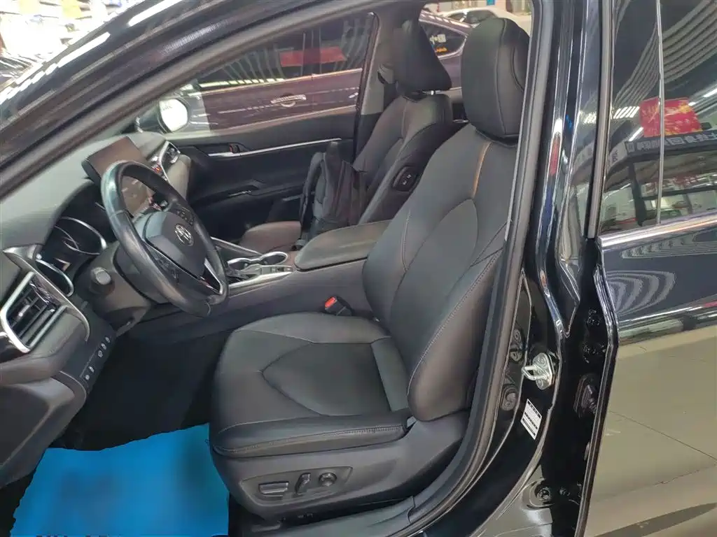 Camry 2021 2.0G Deluxe Edition купить на сайте DeffCars
