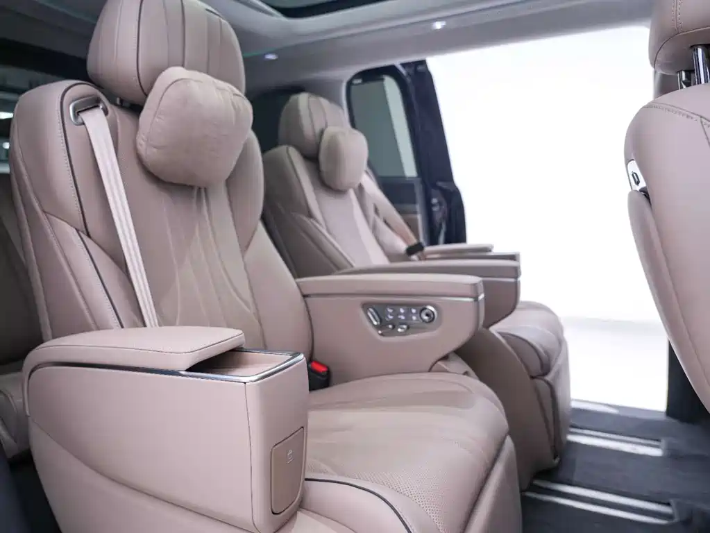 Xpeng X9 2025 pure electric 740 long battery life Max купить на сайте DeffCars