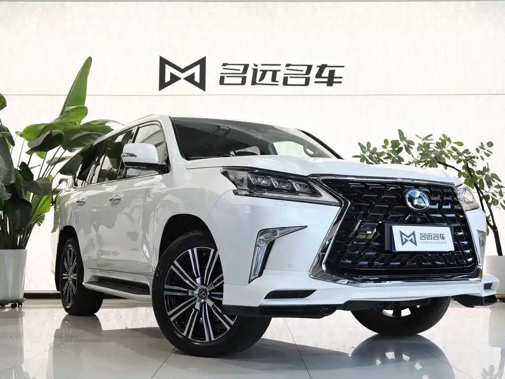 Lexus LX 2017 570 Premium Deluxe Edition купить на сайте DeffCars