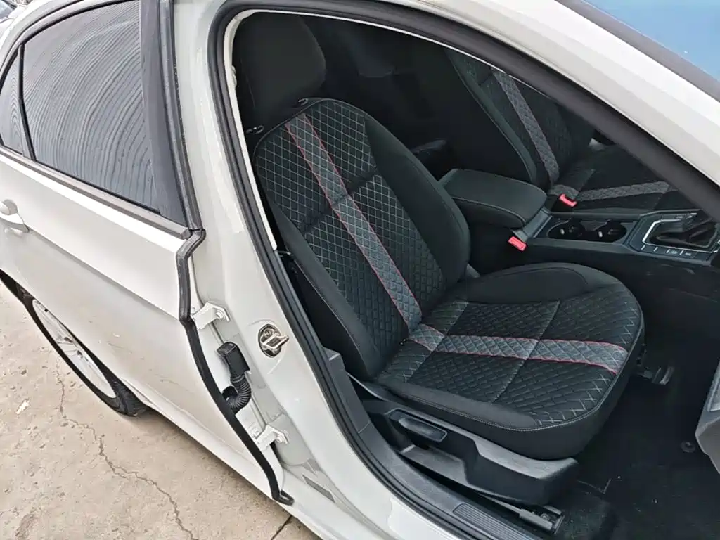 Lingdu 2019 230TSI DSG Fashion Edition National VI купить на сайте DeffCars