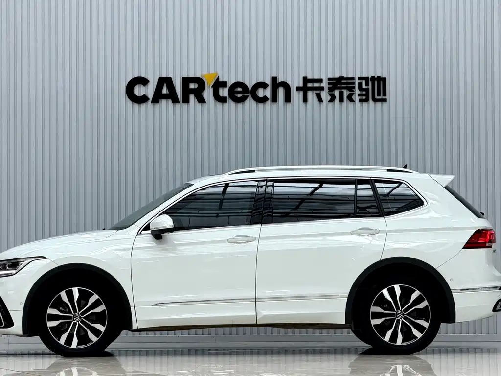 Tiguan L 2024 330TSI automatic two-wheel drive R-Line version купить на сайте DeffCars