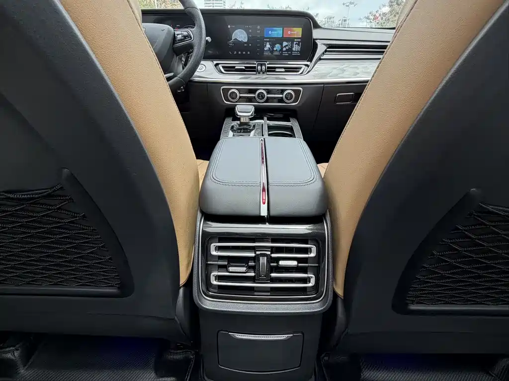 Hongqi HS5 2023 2.0T four-wheel drive flag collar Pro version купить на сайте DeffCars