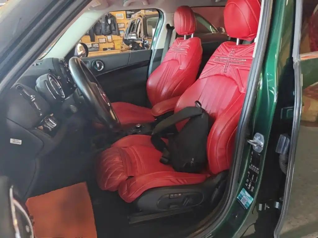 MINI COUNTRYMAN 2018 1.5T COOPER ALL4 Classic купить на сайте DeffCars