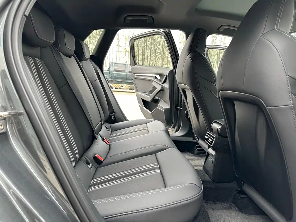 Audi A3 2024 Sportback 35 TFSI stylish and sporty купить на сайте DeffCars