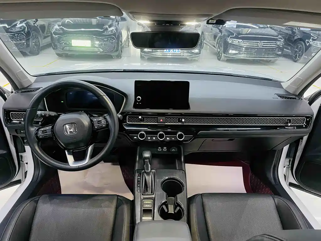Stylish 2023 240TURBO CVT Smart Edition купить на сайте DeffCars