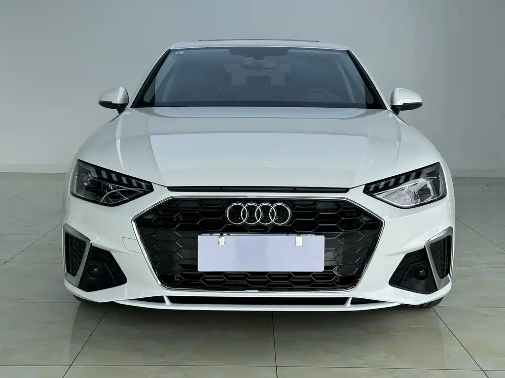 Audi A4L 2024 40 TFSI Fashionable and Dynamic купить на сайте DeffCars