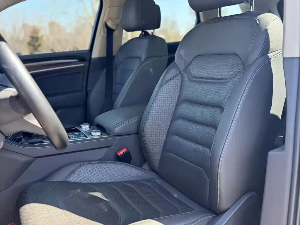 Touareg 2021 3.0TSI Ruixiang Edition Classic Sports Package купить на сайте DeffCars