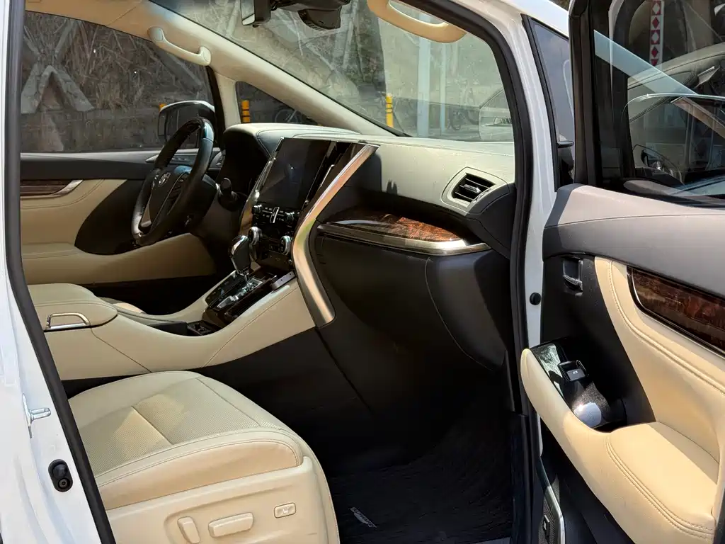 Alfa 2020 Dual Engine 2.5L Deluxe Edition купить на сайте DeffCars