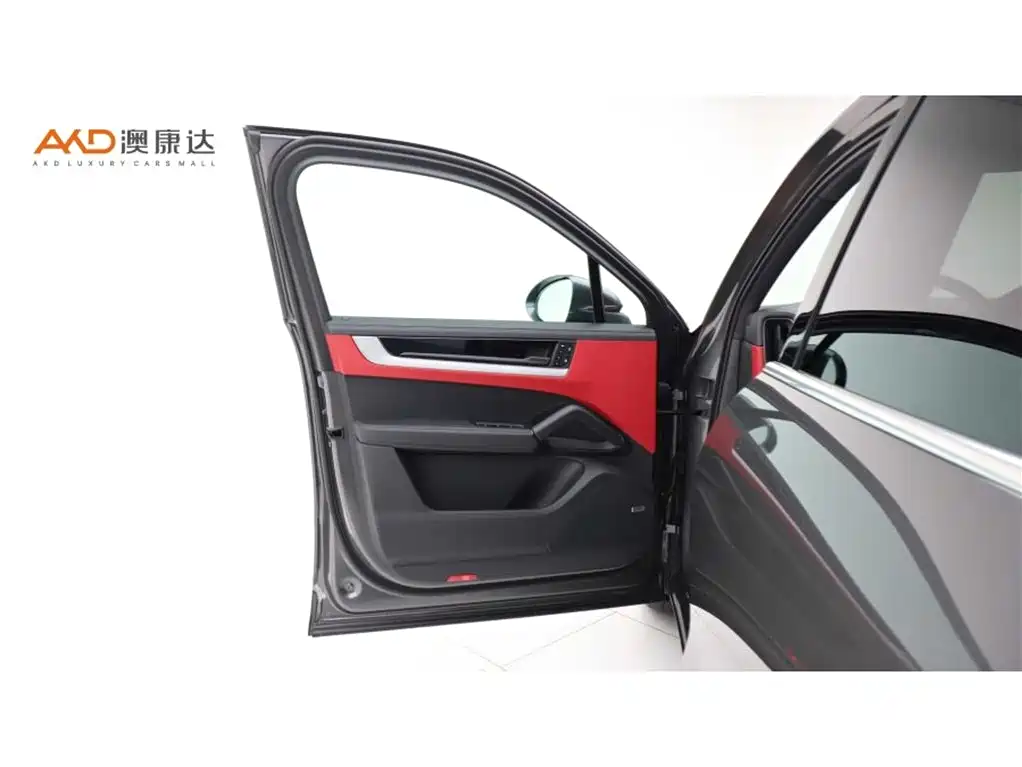 Cayenne/3.0T/24 models купить на сайте DeffCars