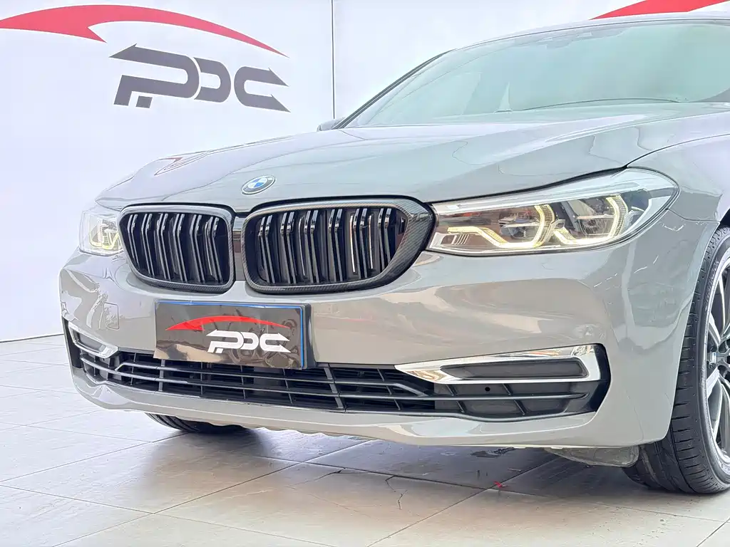 BMW 6 Series GT 2020 630i Luxury Design Package купить на сайте DeffCars