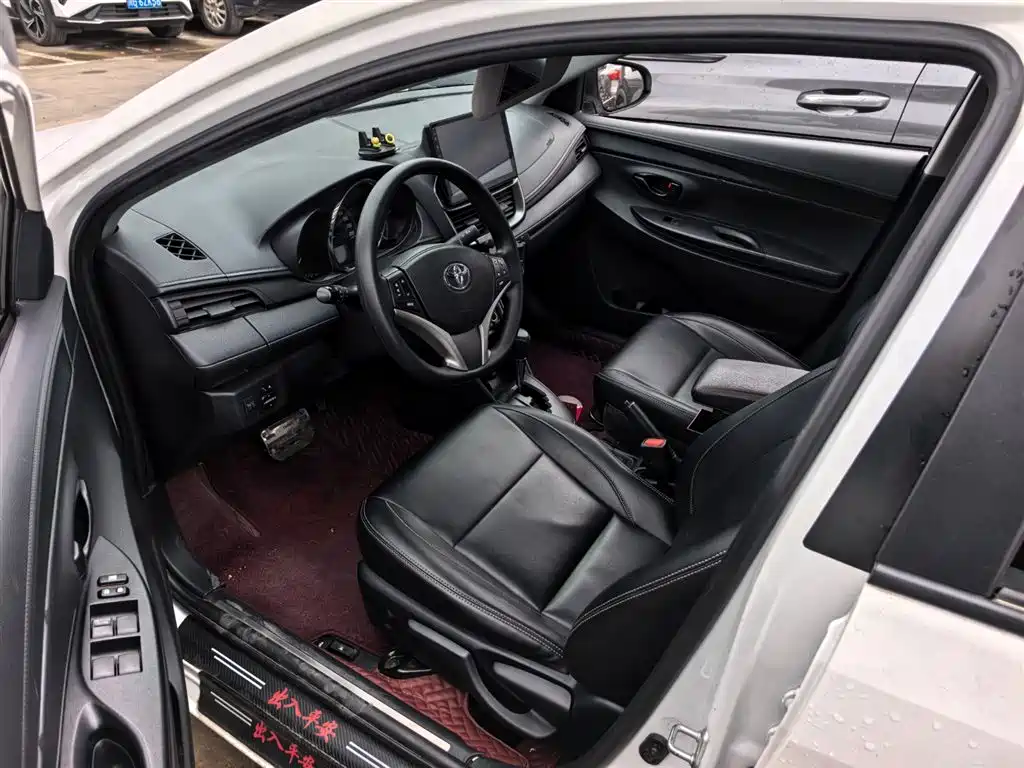 YARiS L 2021 1.5L CVT leading version купить на сайте DeffCars