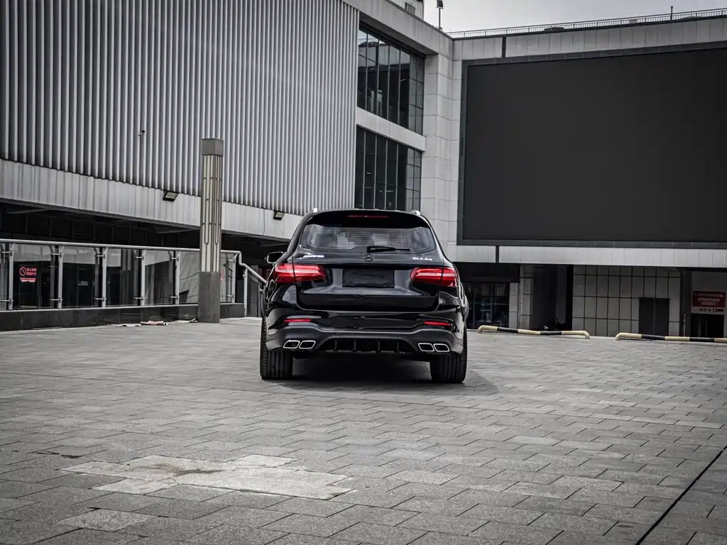 Mercedes-Benz GLC AMG 2018 AMG GLC 63 4MATIC+ купить на сайте DeffCars