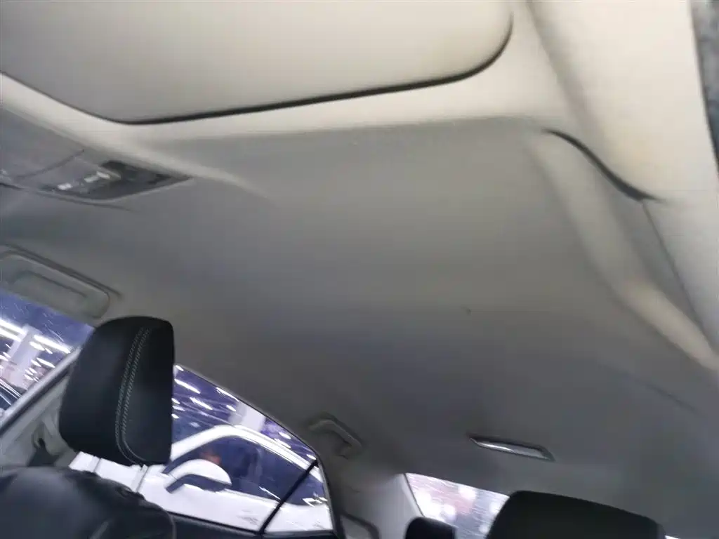 Corolla 2017 facelift 1.2T S-CVT GL купить на сайте DeffCars