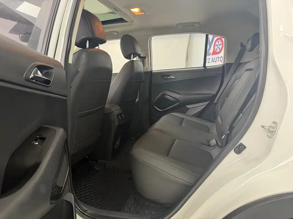 Beijing Hyundai ix35 2021 2.0L automatic two-wheel drive GLS leading version купить на сайте DeffCars