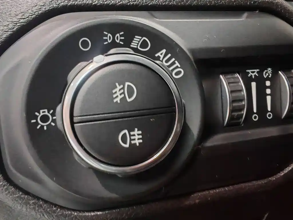 Wrangler 2022 2.0T Highlander Four-Door Edition купить на сайте DeffCars