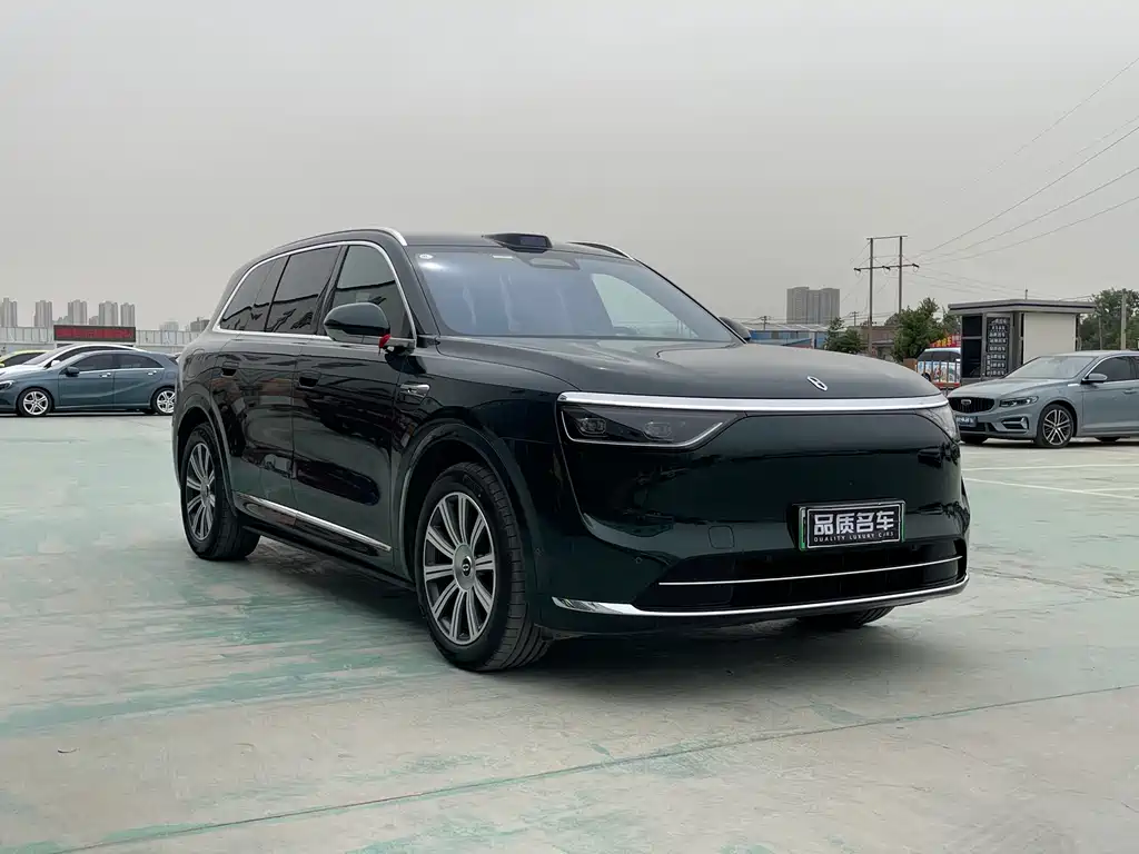 Wenjie M8 2025 extended range Max+ version 53.4kWh 6-seater version (192-line lidar) купить на сайте DeffCars