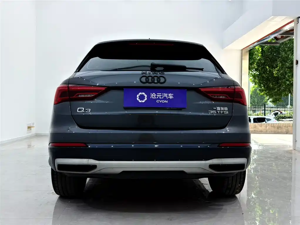 Audi Q3 2022 35 TFSI Fashionable and Elegant купить на сайте DeffCars