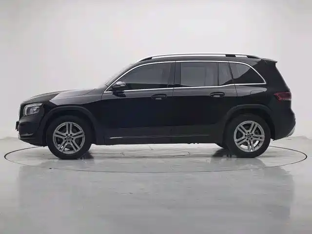 Mercedes-Benz GLB 2023 GLB 200 Fashion Model купить на сайте DeffCars