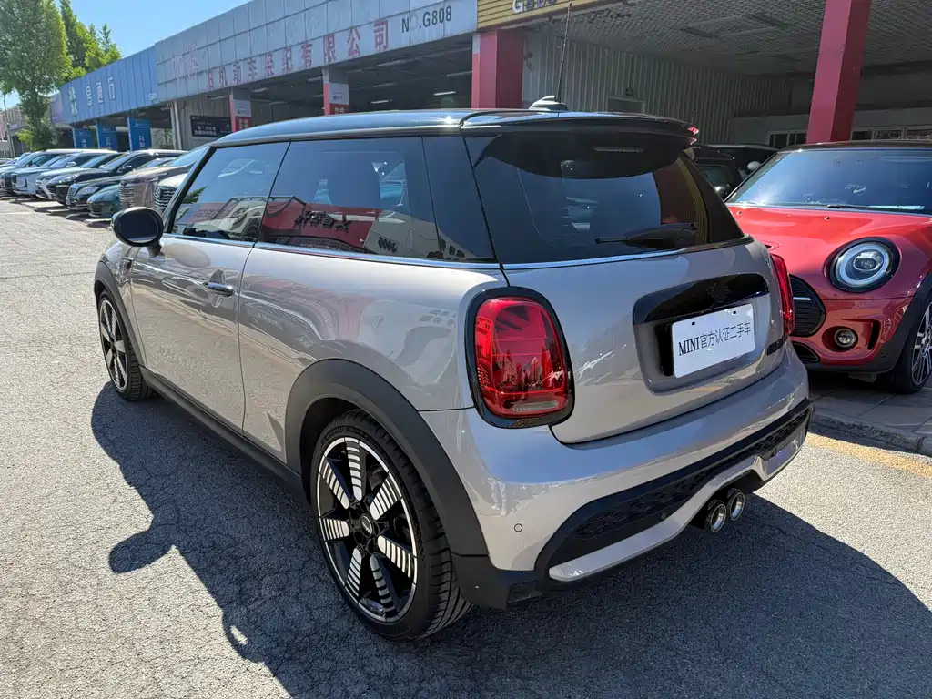 MINI 2022 2.0T COOPER S Artist купить на сайте DeffCars