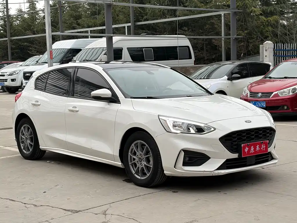 Focus 2020 Hatchback EcoBoost 180 Automatic NeochaEDGE купить на сайте DeffCars