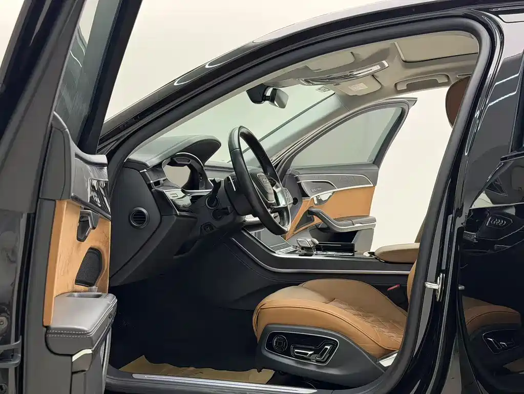 Audi A8 2023 A8L 50 TFSI quattro Premium Selection купить на сайте DeffCars