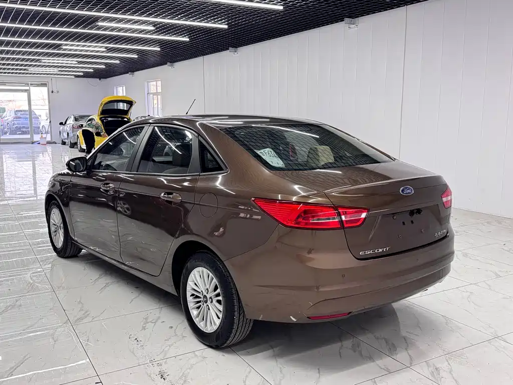 Escort 2017 1.5L automatic comfort model купить на сайте DeffCars
