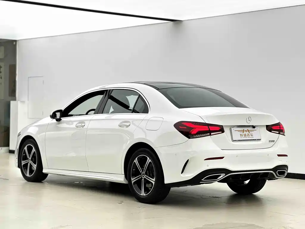 Mercedes-Benz A-Class 2022 A 200 L Sports Sedan Fashionable купить на сайте DeffCars