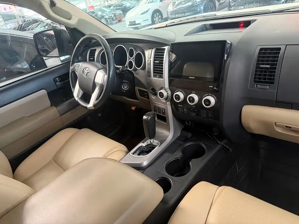 Sequoia 2010 5.7 Platinum Edition купить на сайте DeffCars