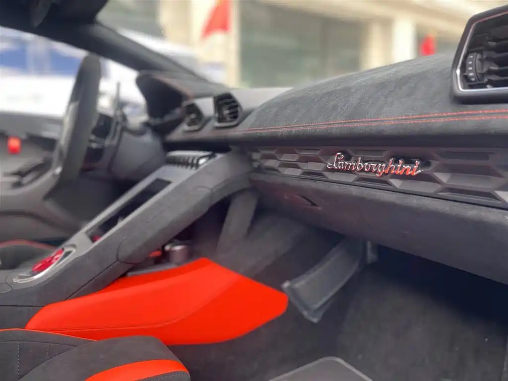 Huracán 2021 Huracán STO купить на сайте DeffCars