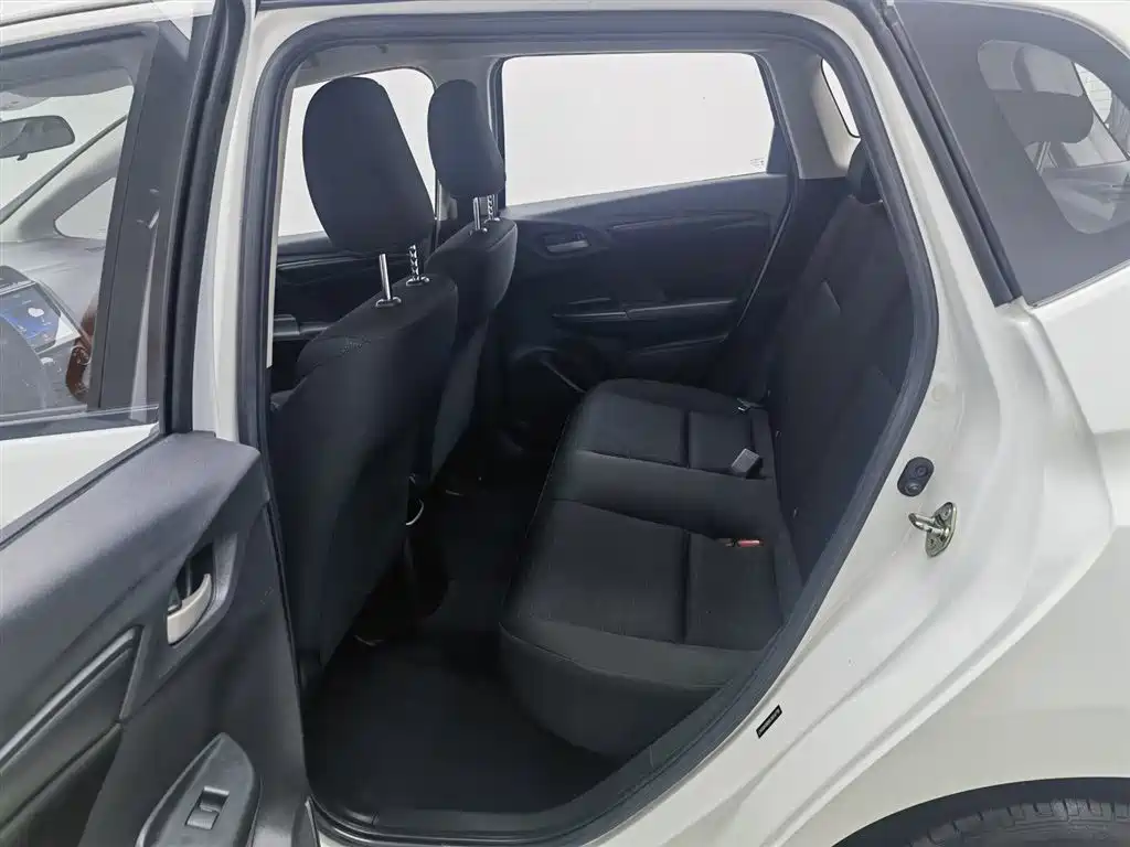 Fit 2020 1.5L CVT Comfort Edition купить на сайте DeffCars