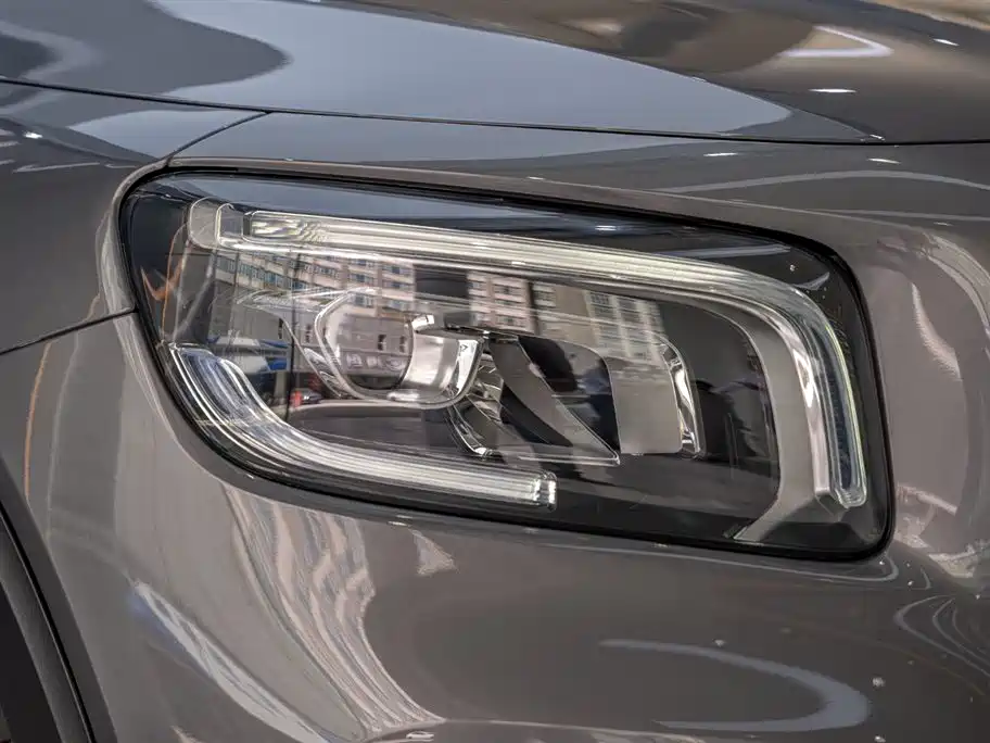 Mercedes-Benz GLB 2022 facelift version 2 GLB 200 fashion model купить на сайте DeffCars