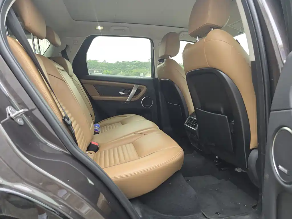 Discovery Sport 2024 Luxury Customized Edition купить на сайте DeffCars