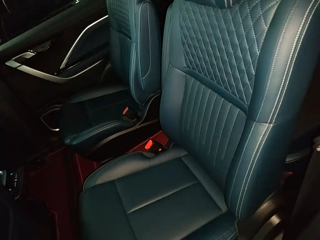 Jiaji 2023 Jiaji L 1.5TD DCT luxury model купить на сайте DeffCars