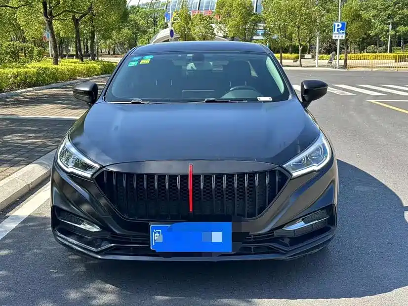 Hongqi H5 2018 30TD dynamic version купить на сайте DeffCars