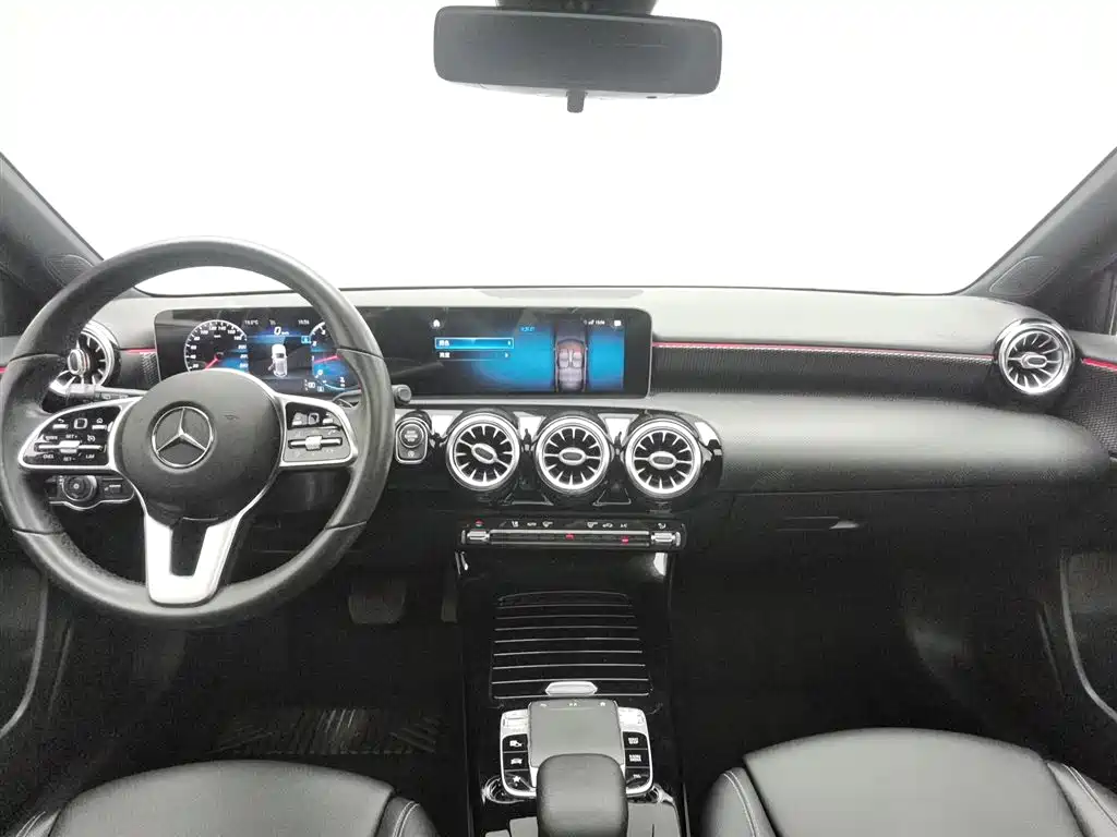 Mercedes-Benz A-Class Imported 2019 A 200 Dynamic купить на сайте DeffCars