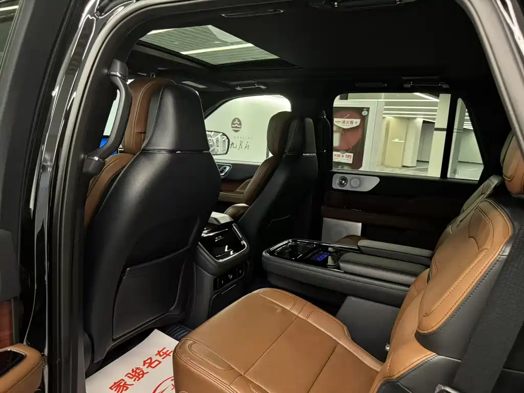 Navigator 2022 3.5T Honor Edition купить на сайте DeffCars